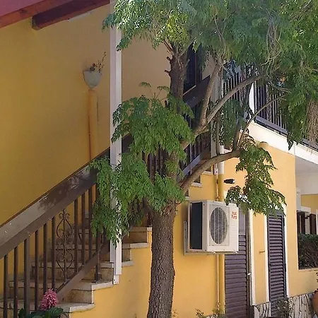 Corfu Dream Fani Ipsos